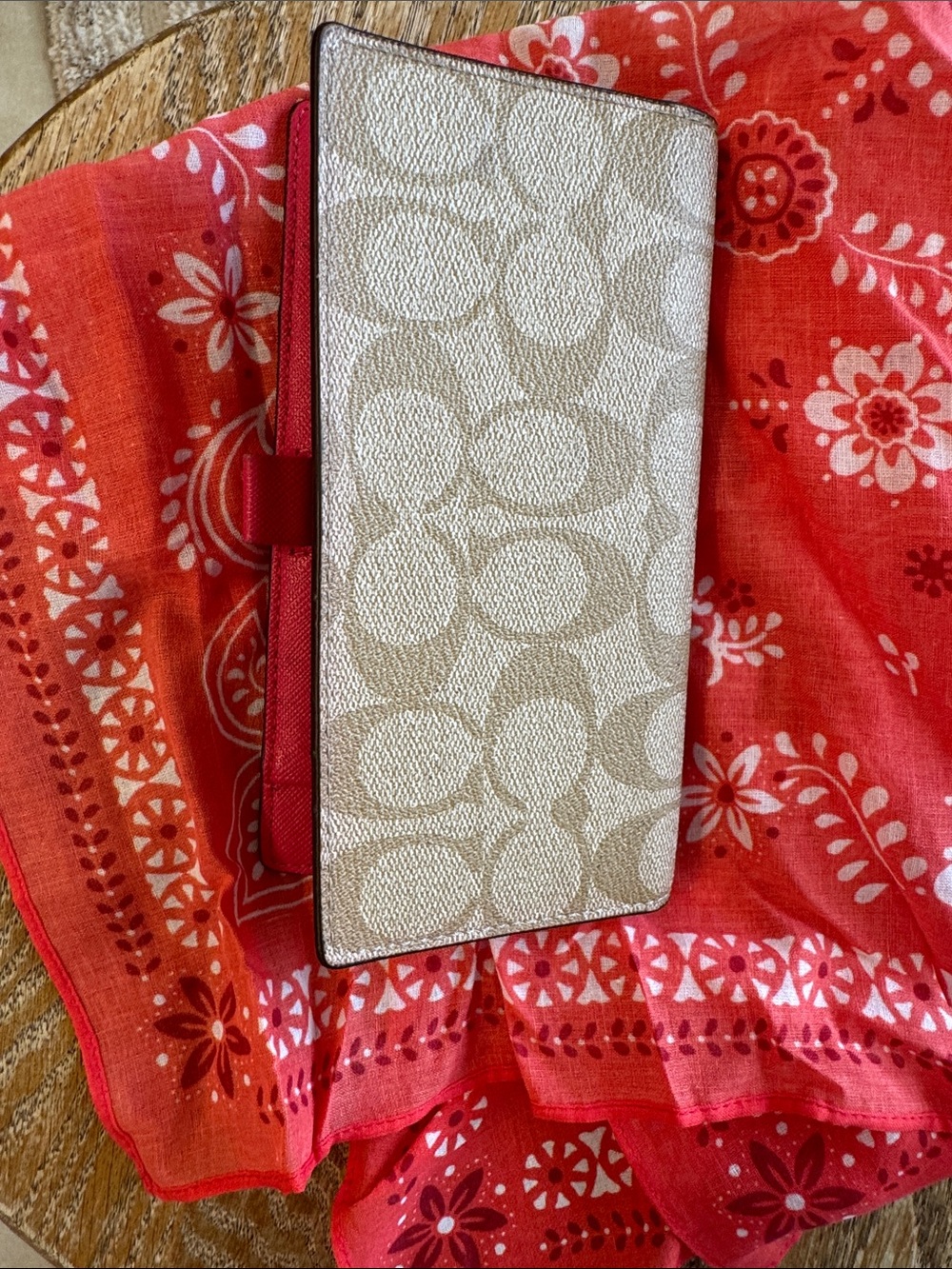 Coach Signature Continental Wallet Checkbook Cover - Picture 5 of 13